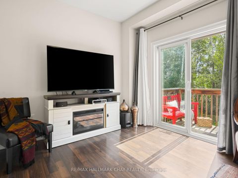 Photo 12 at 279 Atkinson Street, Stayner, Clearview