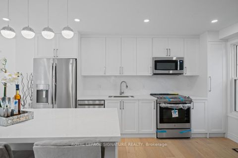 Photo 3 at 227 Thoms Crescent, Central Newmarket, Newmarket