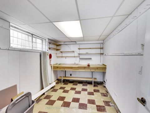 Photo 30 at 1 Kencliff Crescent, Bendale, Toronto
