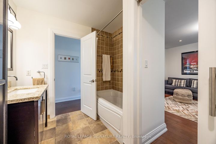 Photo 31 at 116 Milton Street, Queensway, Toronto