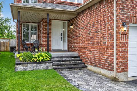 Photo 2 at 171 Brucker Road, Holly, Barrie
