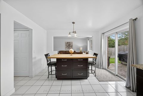 Photo 7 at 171 Brucker Road, Holly, Barrie