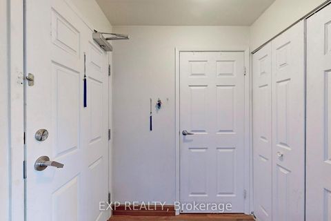 Photo 19 at PH6 - 15 Maplewood Avenue, Cedarvale, Toronto