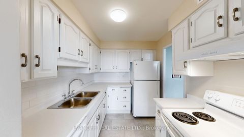 Photo 14 at PH 4 - 3311 Kingston Road, Scarborough Village, Toronto