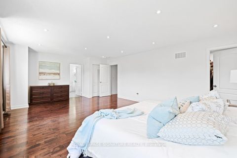 Photo 13 at 237 William Graham Drive, Rural Aurora, Aurora Photo 13 at 237 William Graham Drive, Rural Aurora, Aurora