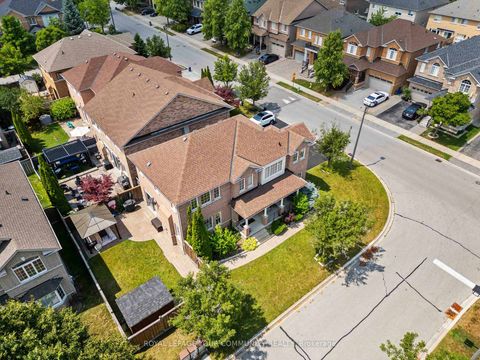 Photo 31 at 57 Turning Leaf Drive, Sonoma Heights, Vaughan