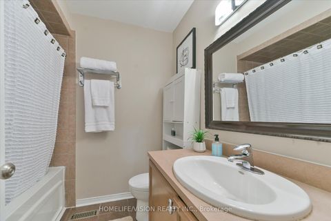 Photo 16 at 255 Cedar Avenue, Harding, Richmond Hill