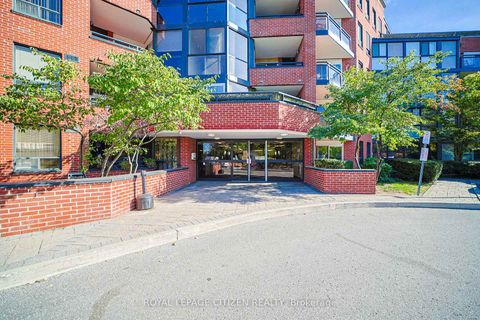 Photo 2 at 217 - 100 Arbors Lane, West Woodbridge, Vaughan