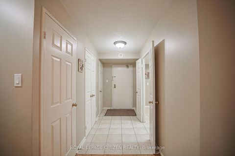 Photo 12 at 217 - 100 Arbors Lane, West Woodbridge, Vaughan