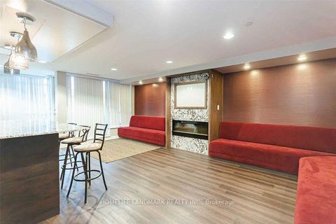 Photo 27 at # 622 - 75 Norman Bethune Avenue E, Beaver Creek Business Park, Richmond Hill