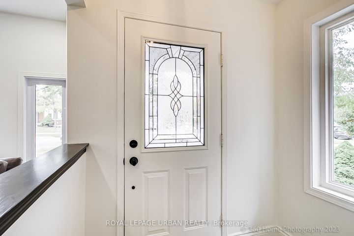 Photo 2 at 165 Westfield Trail, RO River Oaks, Oakville