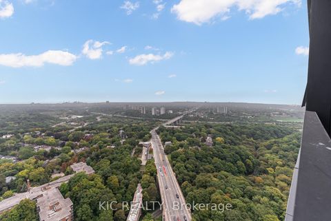 Photo 22 at 3923 - 585 Bloor Street E, North St. James Town, Toronto