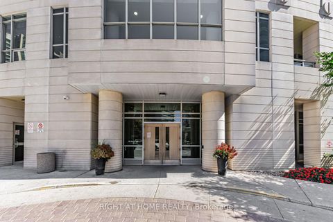 Photo 1 at 815 - 18 Holmes Avenue, Willowdale East, Toronto