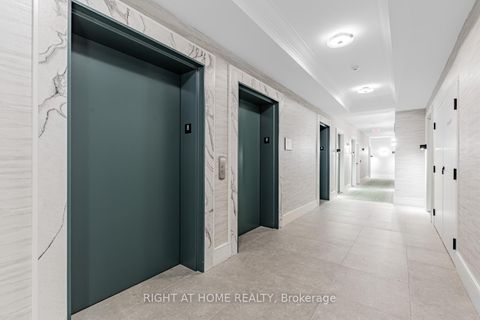 Photo 3 at 815 - 18 Holmes Avenue, Willowdale East, Toronto