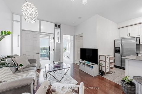 Photo 10 at 815 - 18 Holmes Avenue, Willowdale East, Toronto