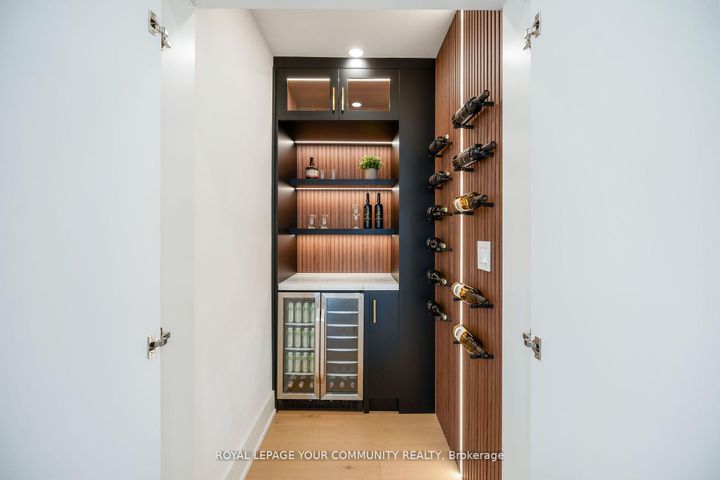 Photo 18 at 14 Ranwood Drive, Pelmo Park W4, Toronto