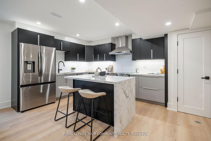 Photo 41 at 14 Ranwood Drive, Pelmo Park W4, Toronto