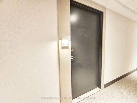 Photo 3 at S1103 - 8 Olympic Garden Drive, Newtonbrook East, Toronto