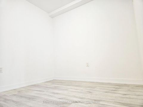 Photo 11 at S1103 - 8 Olympic Garden Drive, Newtonbrook East, Toronto