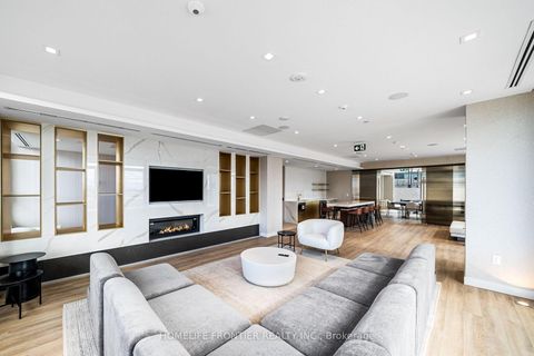 Photo 24 at S1103 - 8 Olympic Garden Drive, Newtonbrook East, Toronto