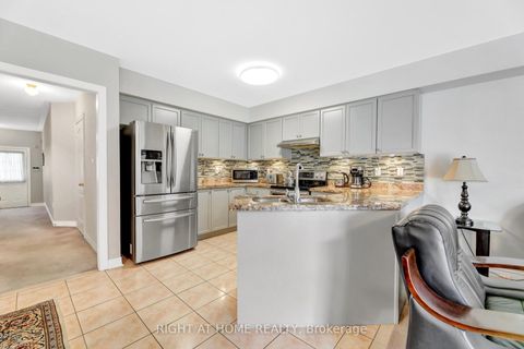 Photo 8 at 62 Martini Drive, Rouge Woods, Richmond Hill