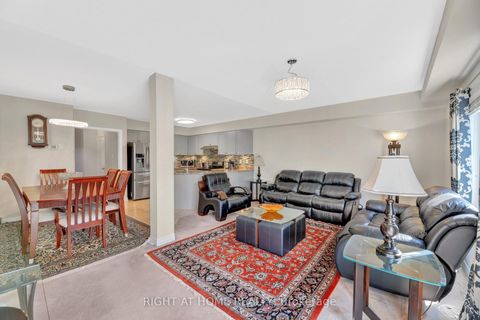 Photo 12 at 62 Martini Drive, Rouge Woods, Richmond Hill