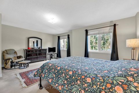 Photo 17 at 62 Martini Drive, Rouge Woods, Richmond Hill