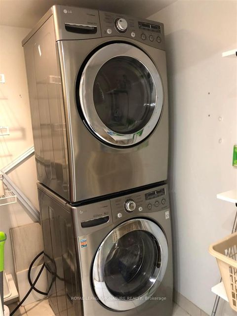 Photo 8 at 1507 - 78 Harrison Garden Boulevard, Willowdale East, Toronto Photo 8 at 1507 - 78 Harrison Garden Boulevard, Willowdale East, Toronto