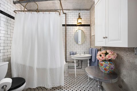 Photo 21 at 702 - 665 Kennedy Road, Kennedy Park, Toronto Photo 21 at 702 - 665 Kennedy Road, Kennedy Park, Toronto