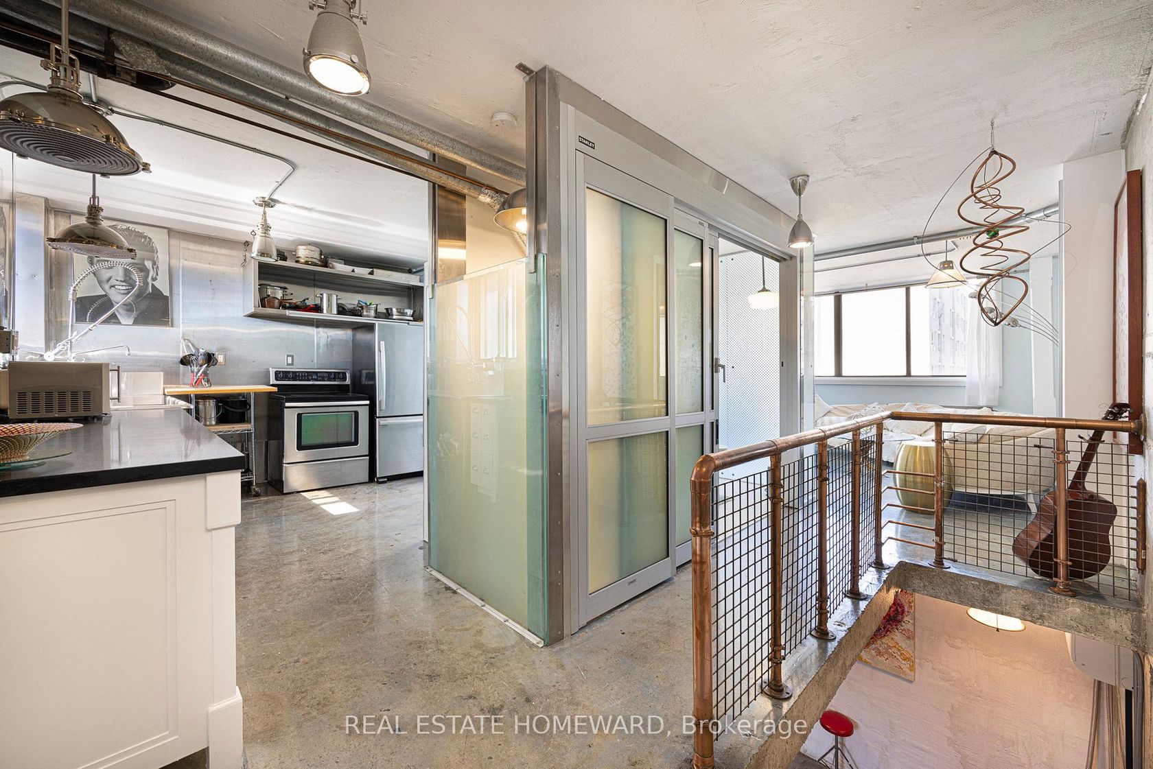 702 - 665 Kennedy Road, Kennedy Park, Toronto 