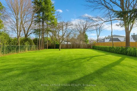 Photo 17 at 27 Westcroft Drive, West Hill, Toronto