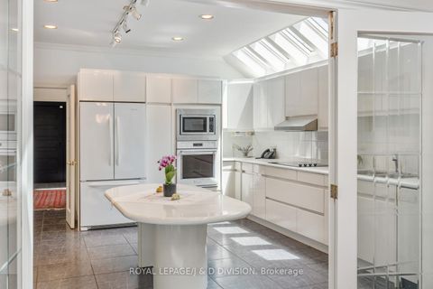 Photo 11 at 31 George Henry Boulevard, Henry Farm, Toronto