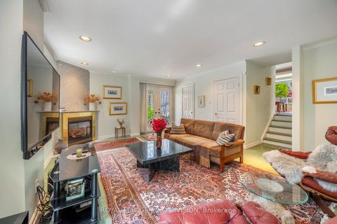 Photo 16 at 31 George Henry Boulevard, Henry Farm, Toronto
