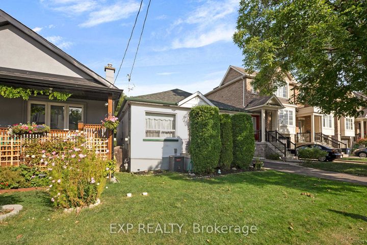 Photo 1 at 79 Sixteenth Street, New Toronto, Toronto