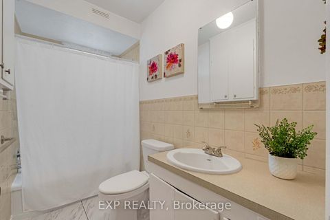 Photo 16 at 79 Sixteenth Street, New Toronto, Toronto