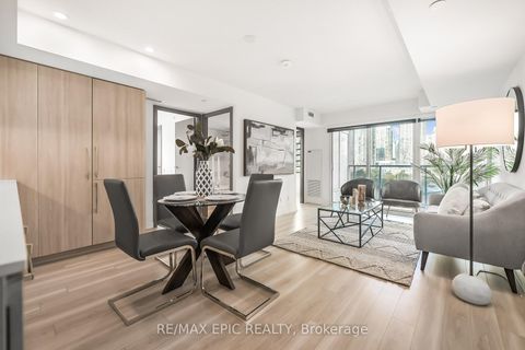 Photo 16 at 810 - 17 Bathurst Street, Waterfront Communities C1, Toronto