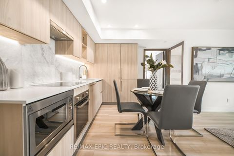 Photo 17 at 810 - 17 Bathurst Street, Waterfront Communities C1, Toronto