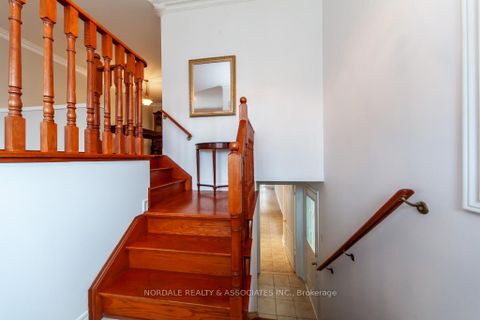 Photo 7 at 58 San Vito Drive, Sonoma Heights, Vaughan