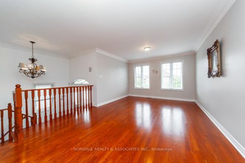 Photo 8 at 58 San Vito Drive, Sonoma Heights, Vaughan