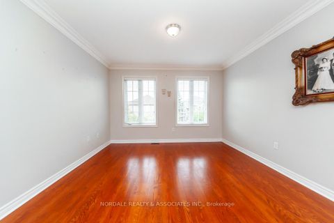 Photo 10 at 58 San Vito Drive, Sonoma Heights, Vaughan