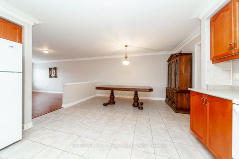 Photo 19 at 58 San Vito Drive, Sonoma Heights, Vaughan