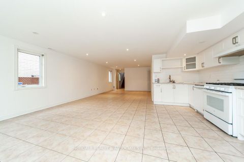 Photo 37 at 58 San Vito Drive, Sonoma Heights, Vaughan