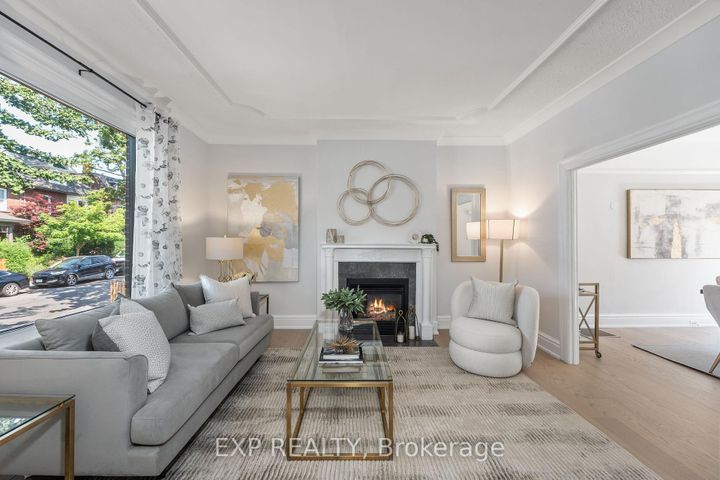 Photo 7 at 29 Grace Street, Bellwoods, Toronto
