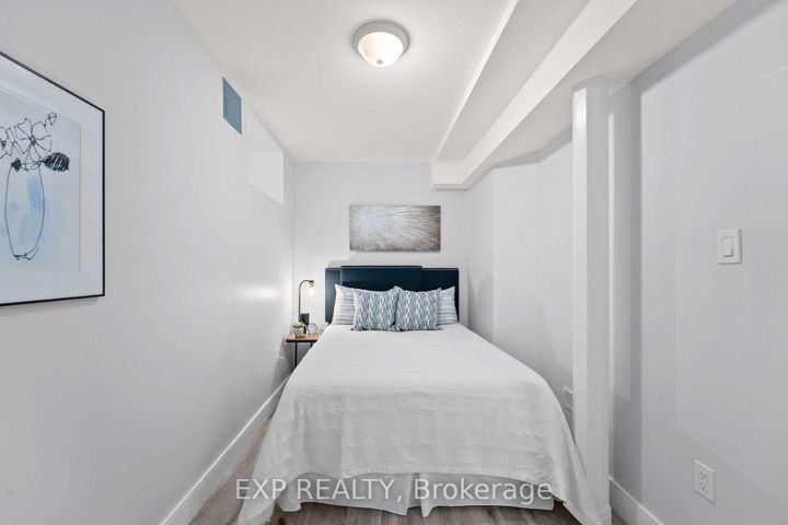Photo 33 at 29 Grace Street, Bellwoods, Toronto