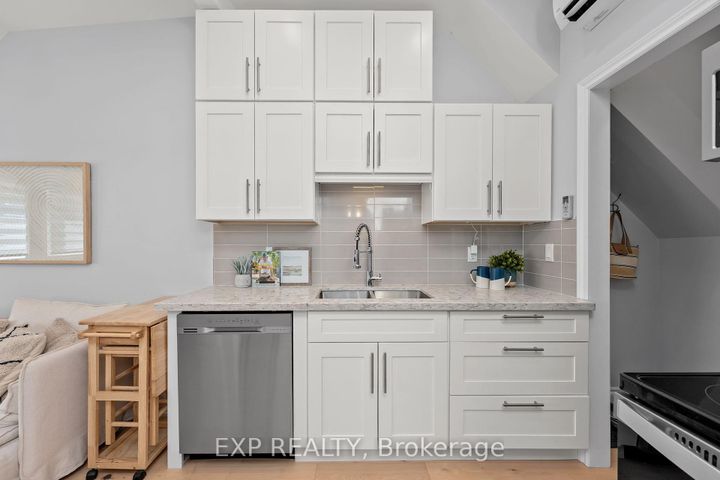 Photo 44 at 29 Grace Street, Bellwoods, Toronto