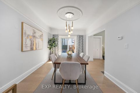 Photo 10 at 29 Grace Street, Bellwoods, Toronto
