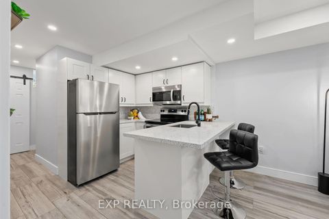 Photo 30 at 29 Grace Street, Bellwoods, Toronto