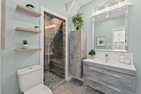 Photo 46 at 29 Grace Street, Bellwoods, Toronto