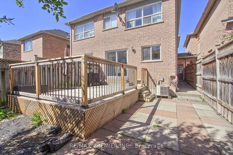 Photo 21 at 39 Ronan Crescent, Sonoma Heights, Vaughan