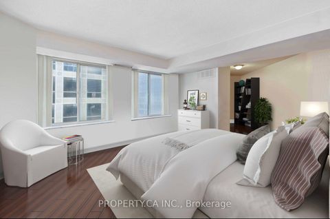 Photo 18 at 1109 - 33 University Avenue, Bay Street Corridor, Toronto